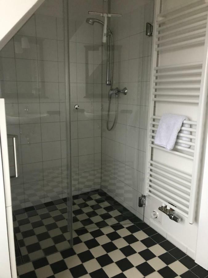 Ferienwohnungen Hebbel Хузум Экстерьер фото